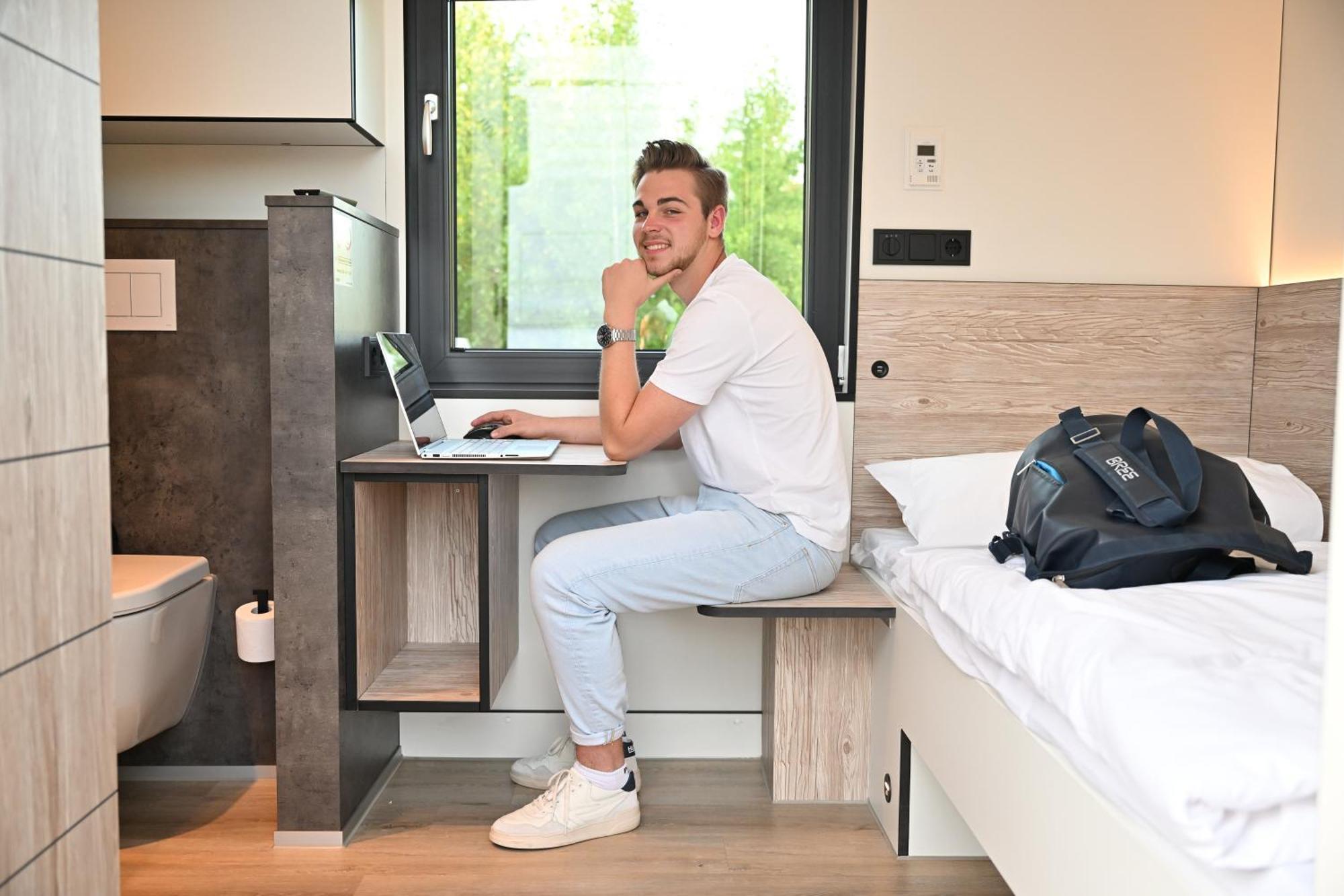 Roatel Emden A31 My-Roatel-Com Hotel Eksteriør billede
